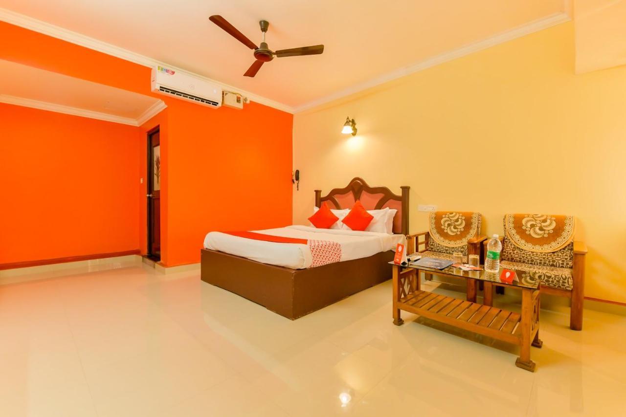 Oyo 5237 Island Lake Resort Alappuzha Exterior foto