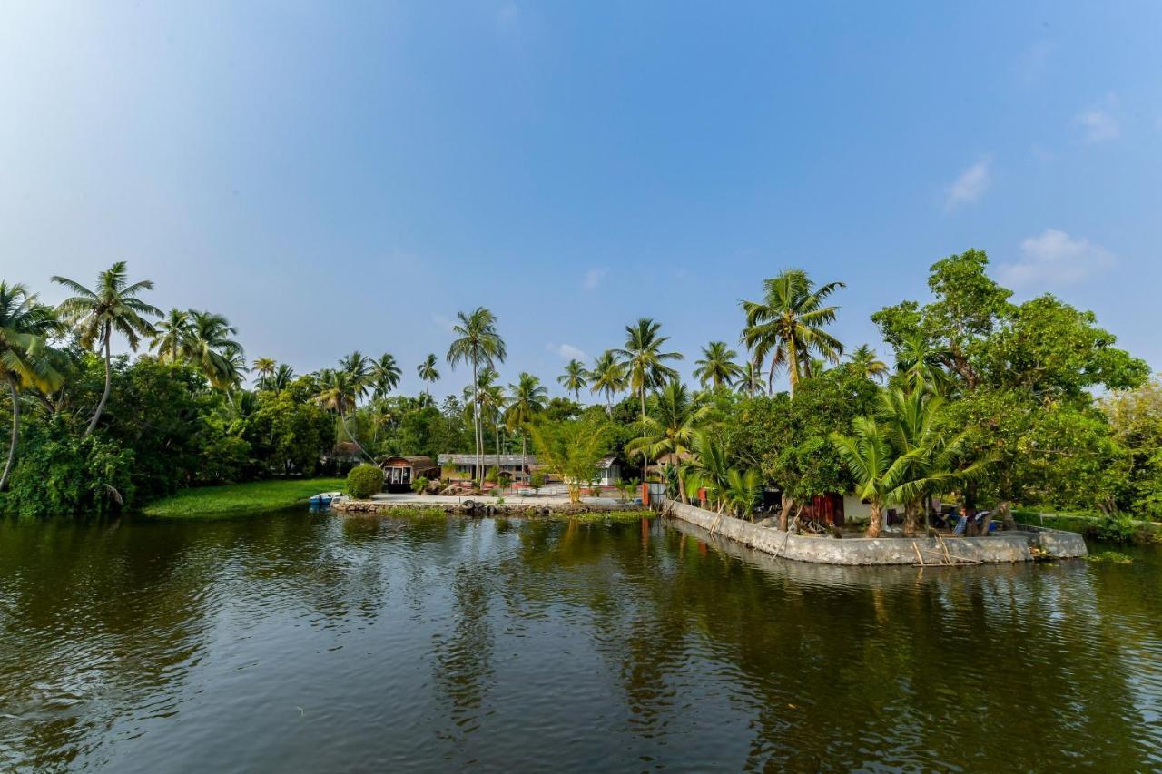 Oyo 5237 Island Lake Resort Alappuzha Exterior foto